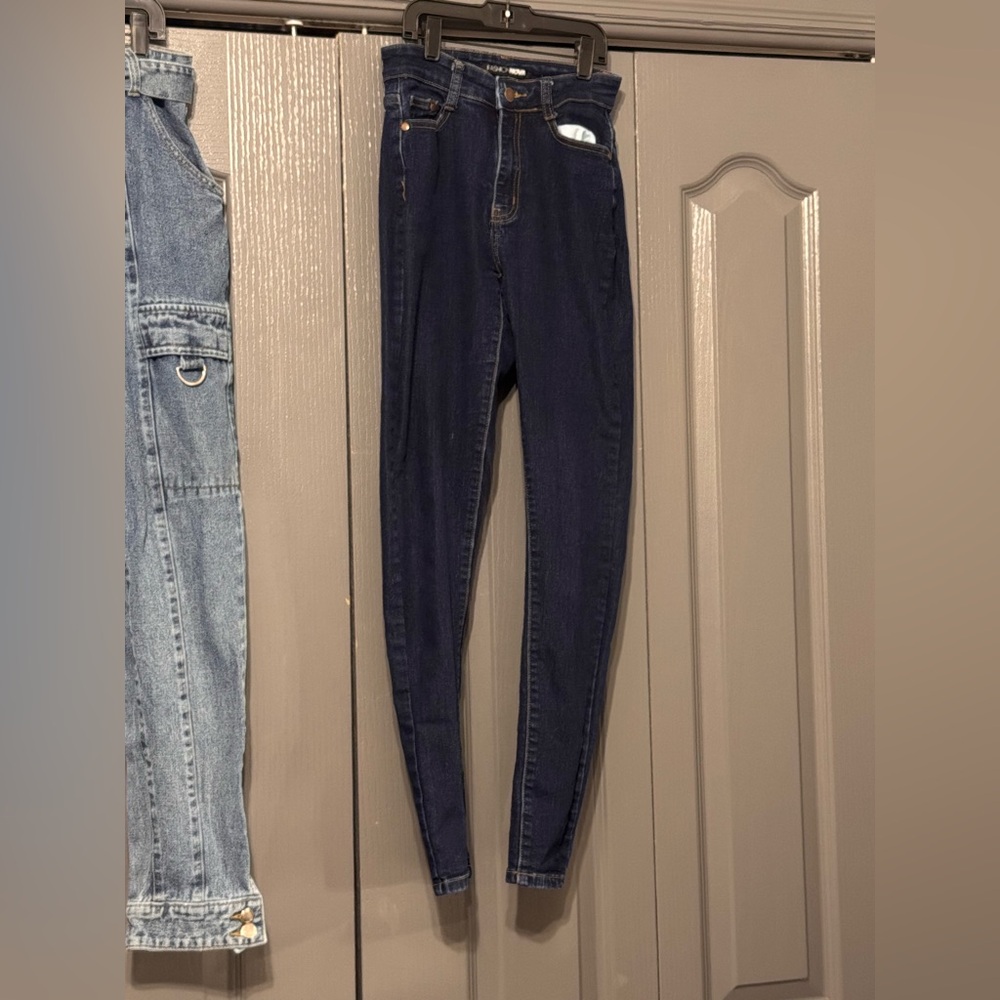 Women's Dark Blue Jeans